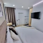 Casa Chiper - Parter