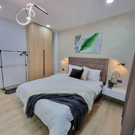 Casa Chiper - Parter